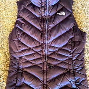 Women’s North Face vest